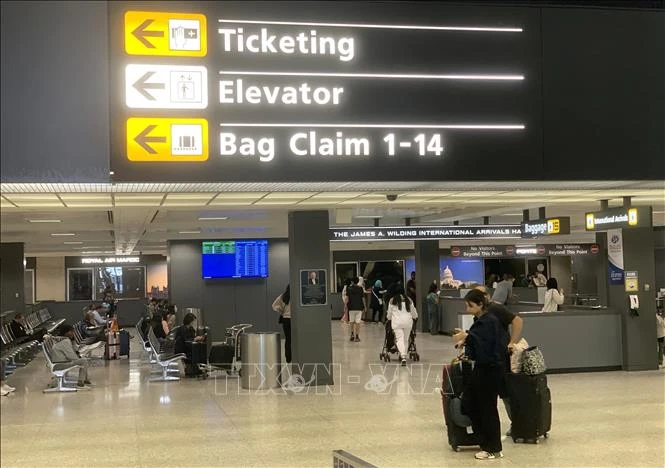 Mỹ: TSA cho phép tiễn hành khách tại cổng lên máy bay ở một số sân bay - Hình 1