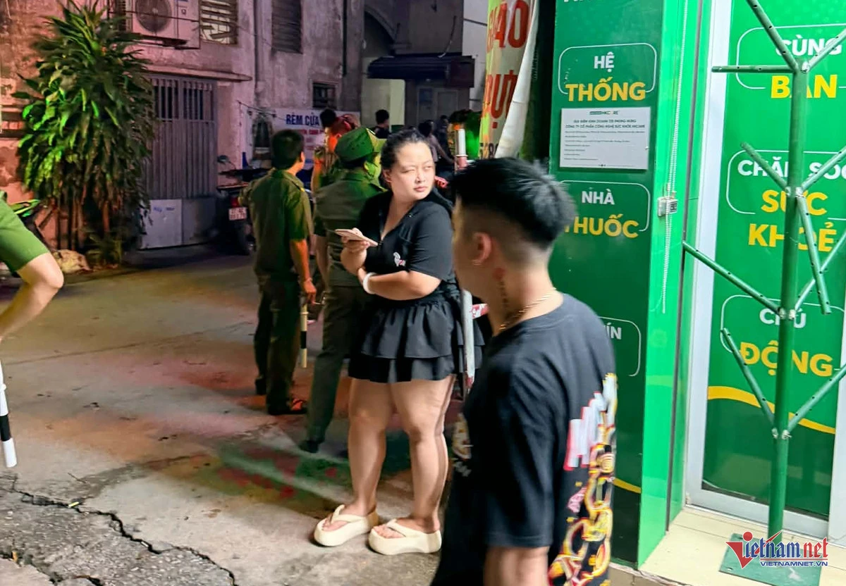 Nữ sinh lớp 11 tử vong sau khi rơi từ tầng cao chung cư ở Hà Nội - Hình 2
