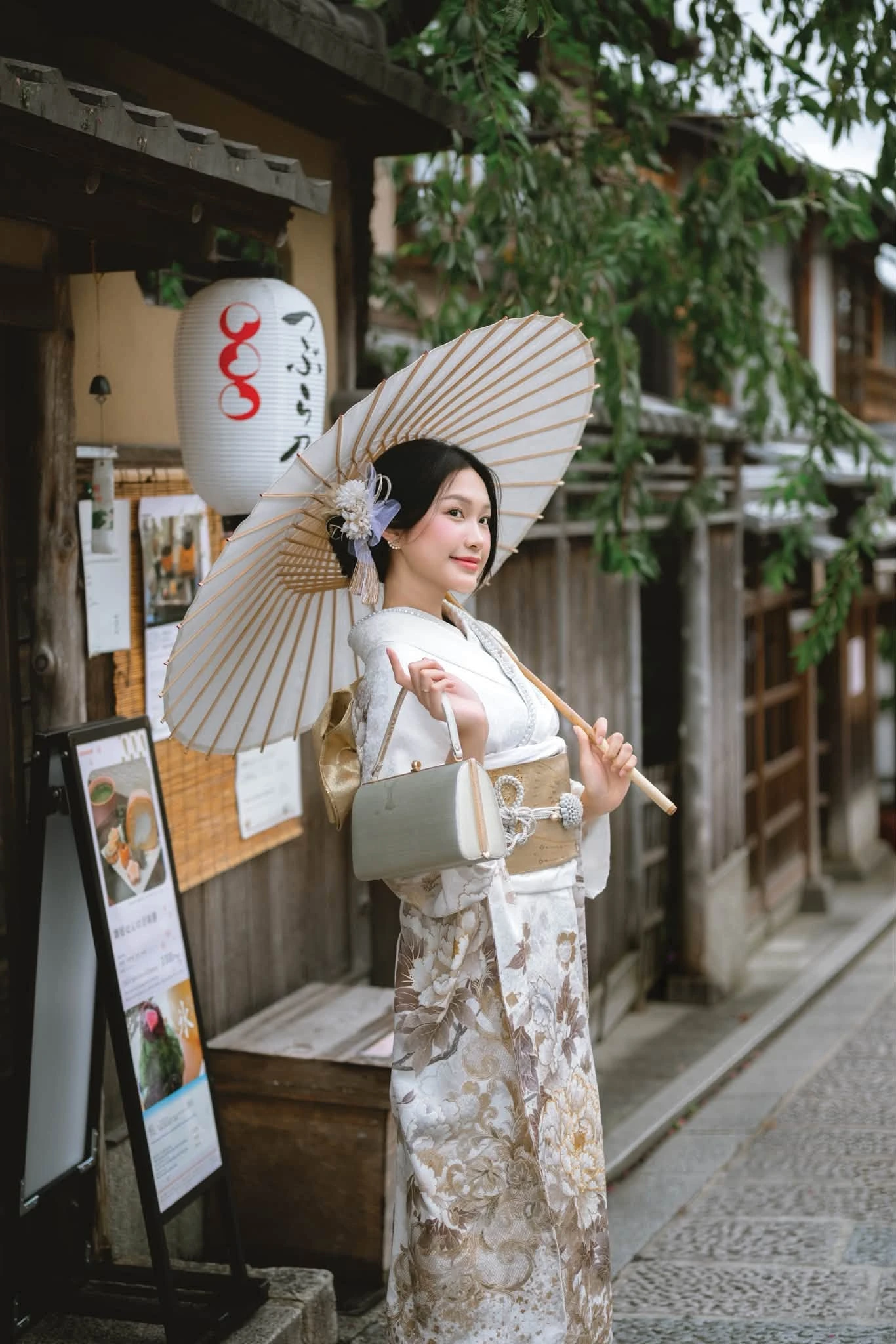 Doãn Hải My hoá nàng thơ xinh đẹp ngọt ngào trong trang phục Kimono Nhật Bản, Hoà Minzy còn phải xuýt xoa vì xinh quá - Hình 4