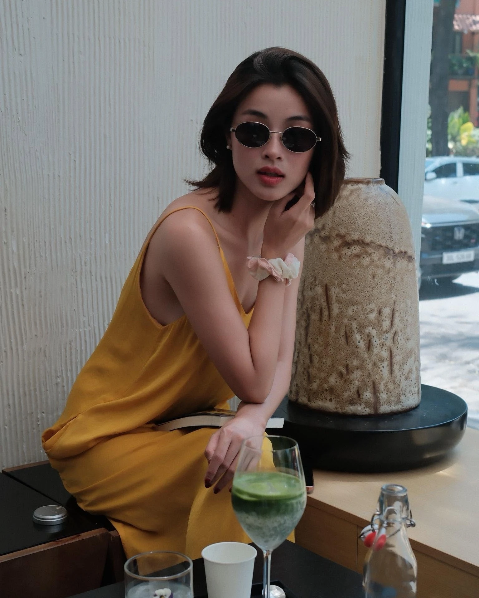 Nàng thơ Em và Trịnh tuổi 28 rạng rỡ, kể hôn nhân bên chồng nhạc trưởng - Hình 15