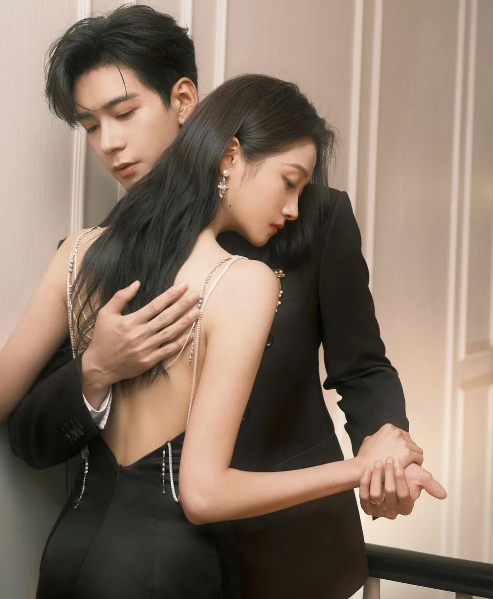 Tiểu hoa đán rũ bỏ hình tượng - Hình 2