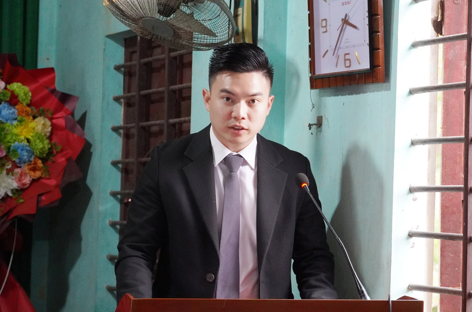SN 1994 làm TGĐ công ty vốn điều lệ hơn 5.000 tỷ đồng, 32 tuổi trúng cử đại biểu HĐND tỉnh Quảng Trị - Hình 1