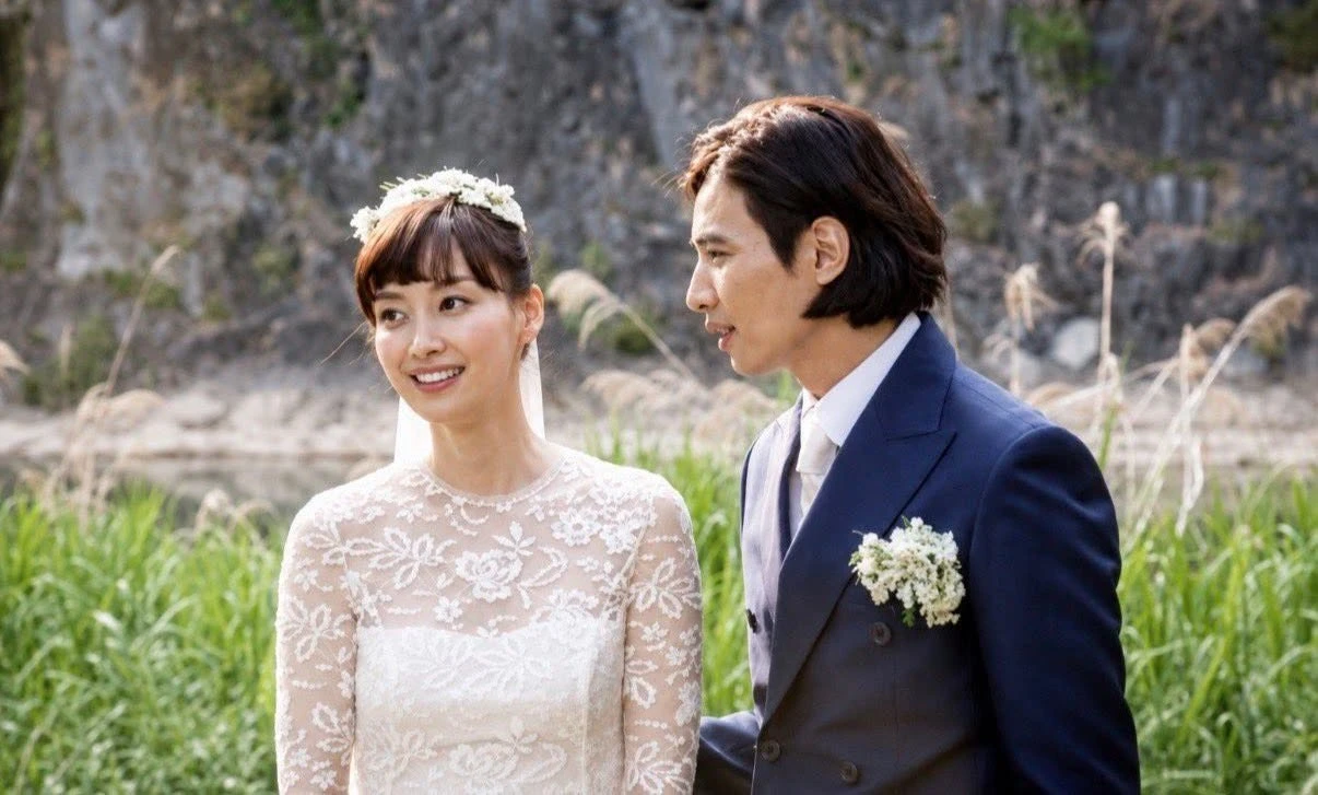 Won Bin yêu đương bí mật, đến lúc chia tay cũng không cho búp bê xứ Hàn 1 danh phận? - Hình 5