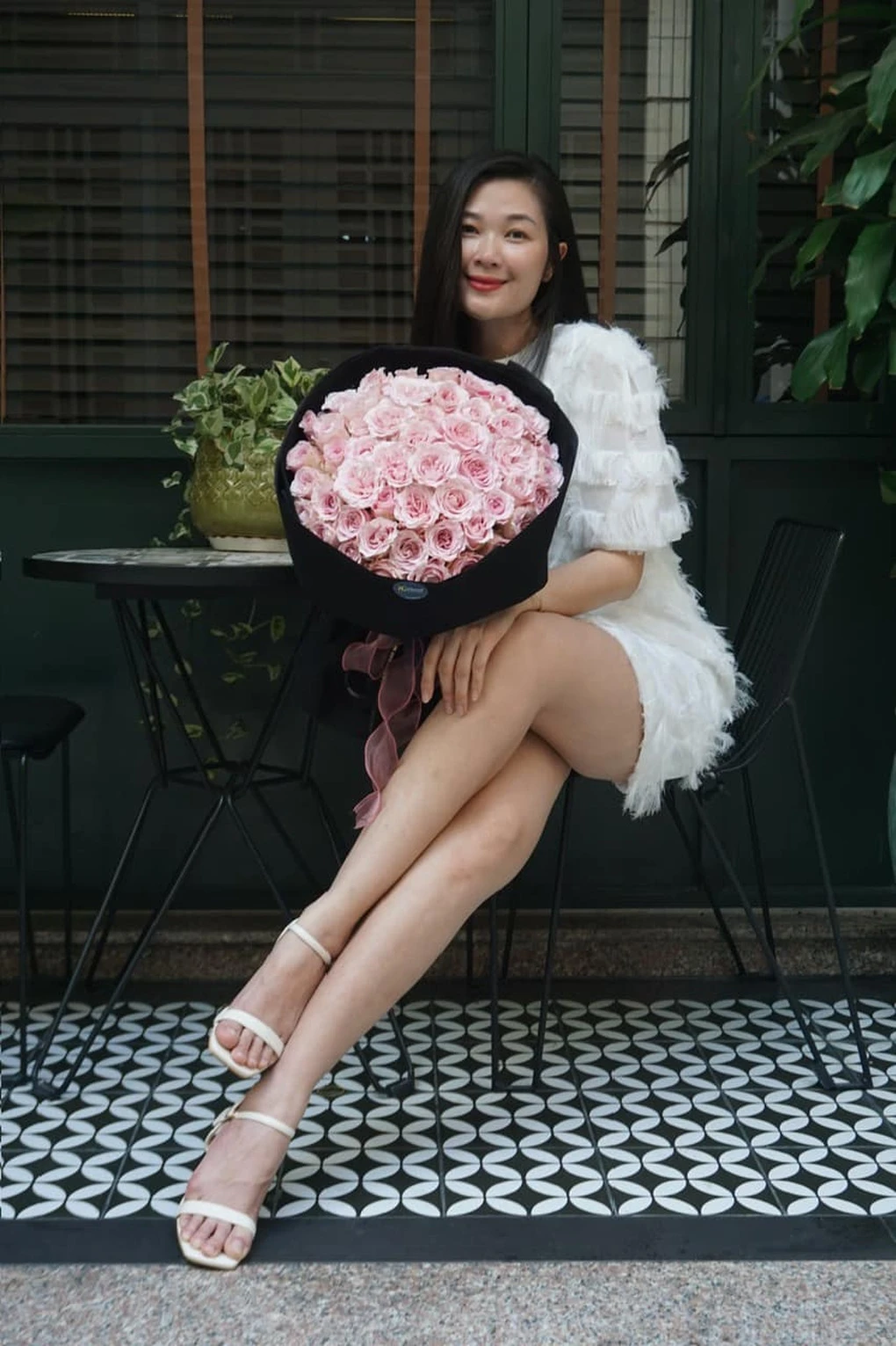 Á hậu rời showbiz Việt sang Phần Lan sinh sống, nay tập trung bán hàng online - Hình 3