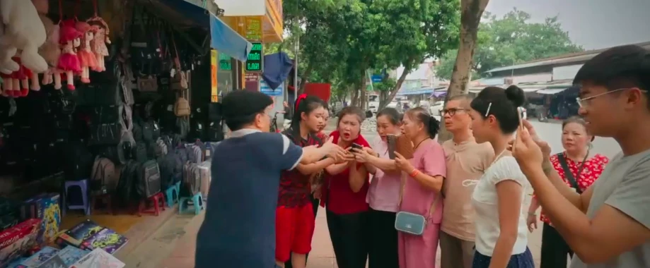 Đội bóng nữ làng Xuân - Tập 5: Muốn giúp Đào nhưng Minh càng làm mọi chuyện tệ hơn - Hình 16