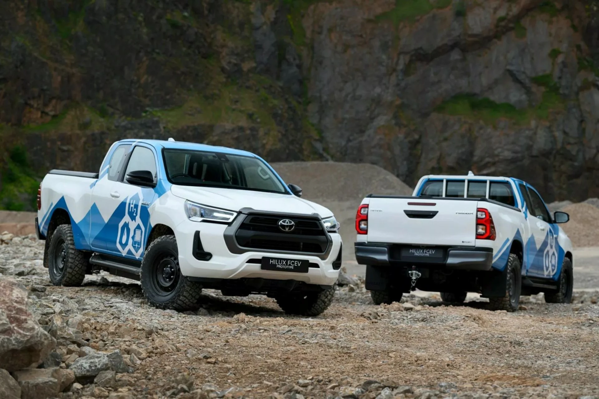 Toyota Hilux chạy nhiên liệu hydro sắp trình làng, tầm hoạt động hơn 400km - Hình 2
