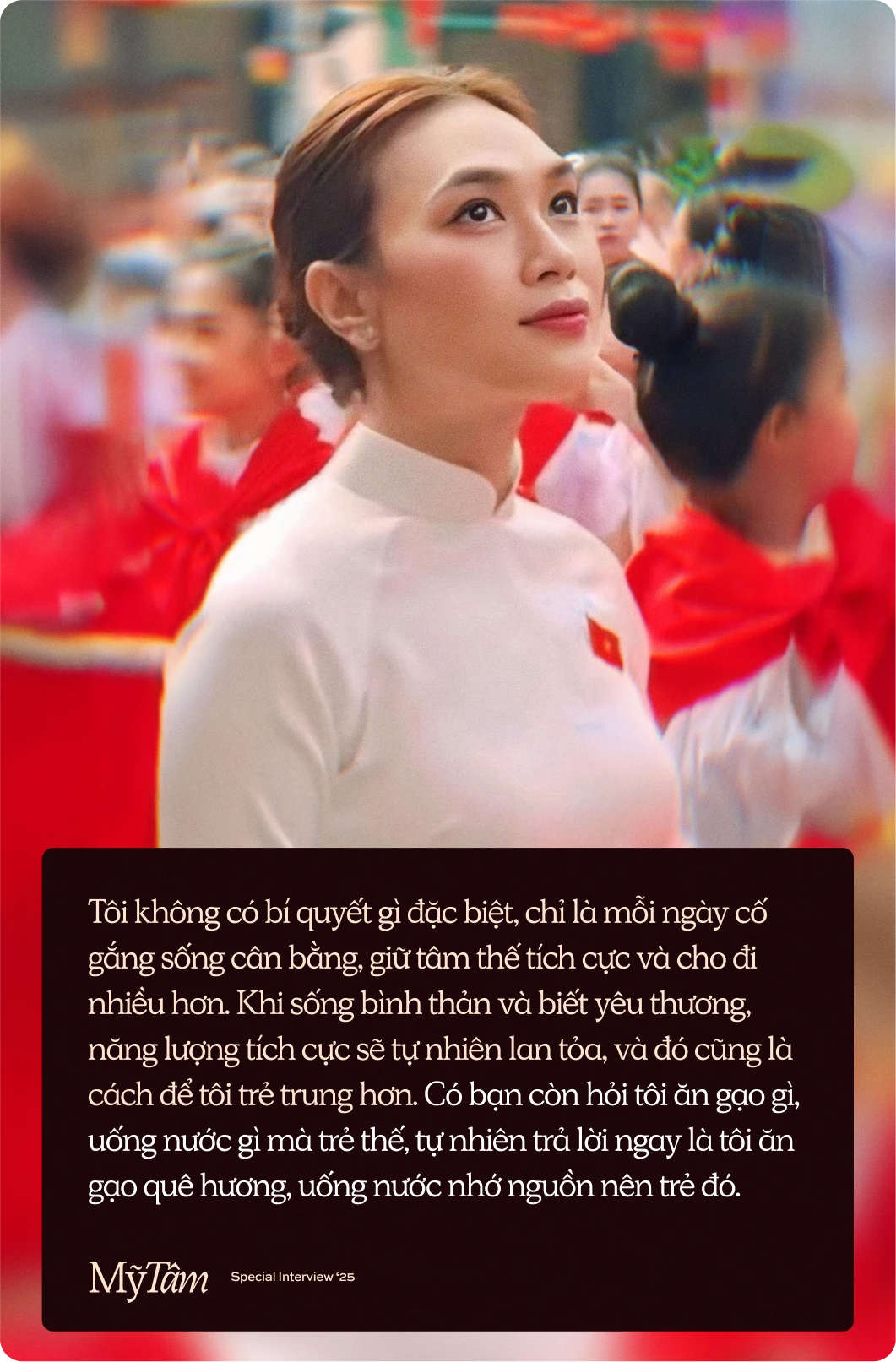 Một tà áo dài trắng cùng Tổ quốc trong tim, Mỹ Tâm có luôn khoảnh khắc để đời ngày 2/9 - Hình 4