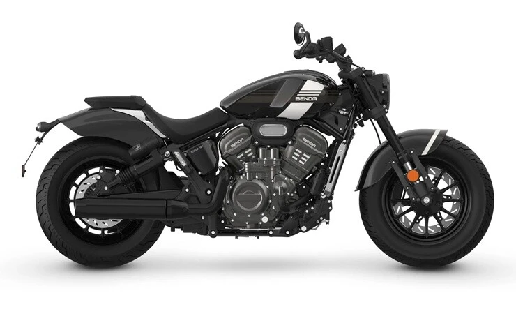 Benda Rock 707 ra mắt: Cruiser 73 mã lực, treo khí nén, giá gần 300 triệu đồng - Hình 2