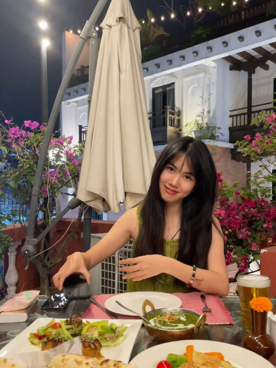 Làm việc 10 năm không nghỉ, không mua nhà, không sắm ô tô: Cô gái đi đến được 41 quốc gia, tiết kiệm 775 triệu - Hình 1