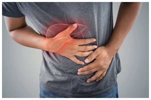 Ngứa lòng bàn tay, bàn chân kéo dài: Cẩn thận dấu hiệu liên quan đến bệnh gan - Hình 2