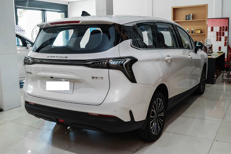 Xe MPV 7 chỗ mạnh 184 mã lực, giá hơn 400 triệu đồng - Hình 5