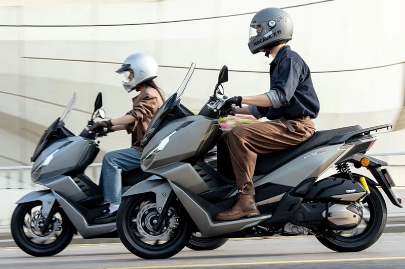 Xe tay ga hybrid 150cc, trang bị nhỉnh hơn Honda SH, giá hơn 50 triệu đồng - Hình 2
