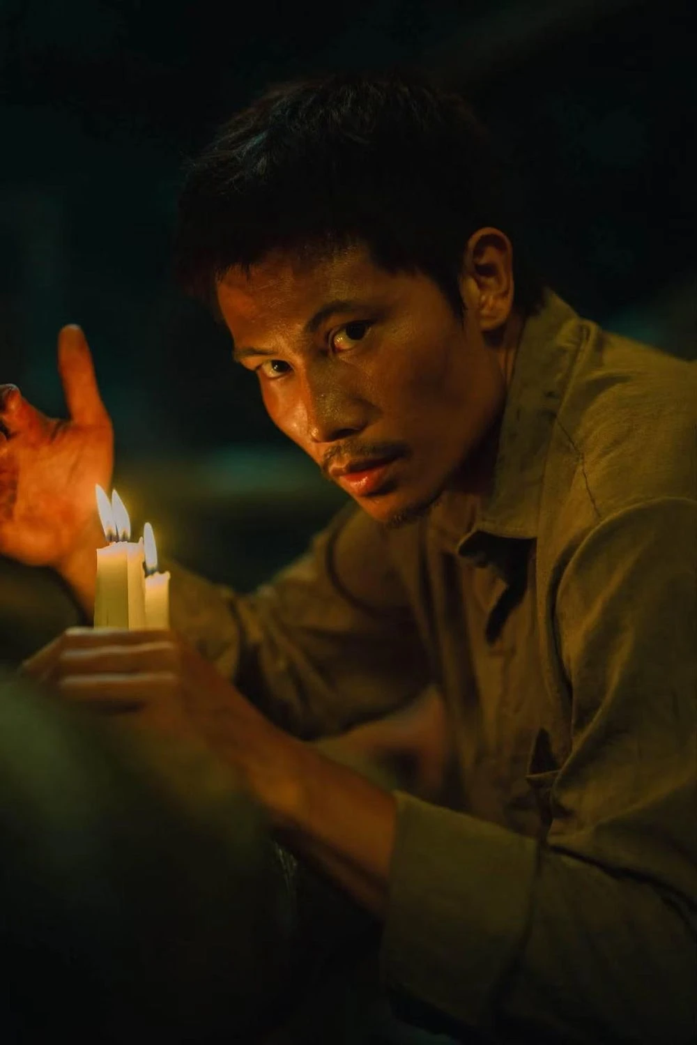 Có gì trong bộ phim 18 phá chuỗi thành tích của 4 đám tang - Hình 4