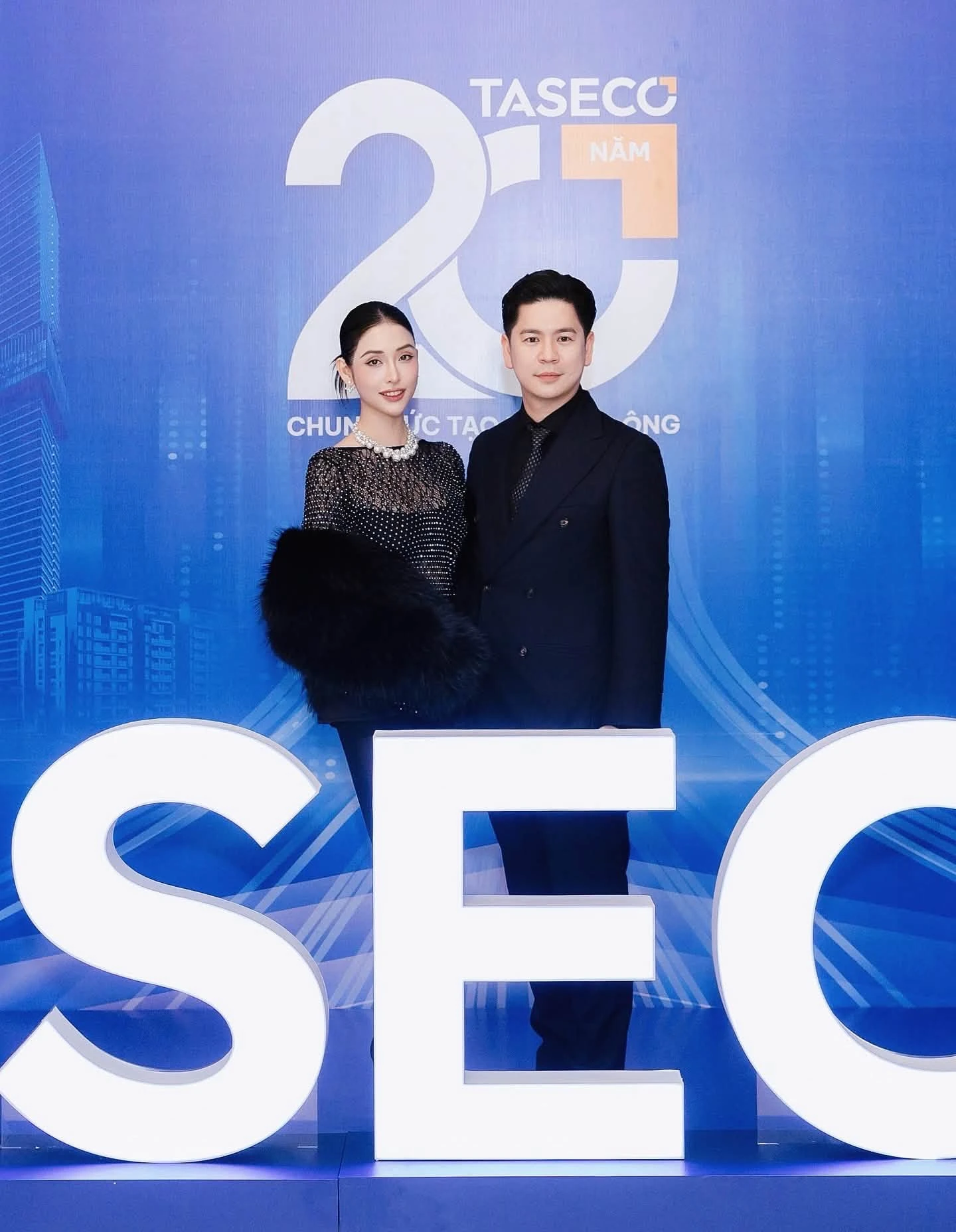Mỹ nhân Việt từng đỗ thủ khoa khoa Thanh nhạc TP.HCM: 11 năm hôn nhân với chồng kém 4 tuổi - Hình 4