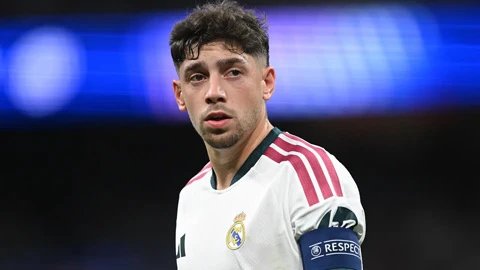 Mourinho nhận cú sốc nhân sự tại Real Madrid - Hình 2