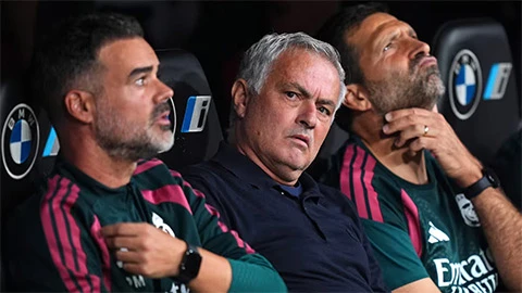 Mourinho nhận cú sốc nhân sự tại Real Madrid - Hình 1
