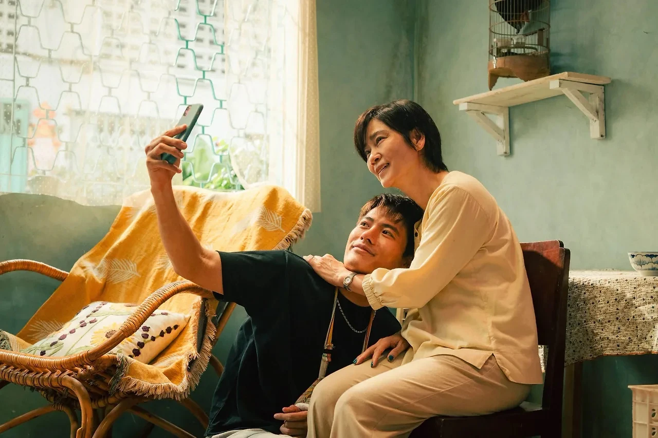 Xuất hiện chị Hằng miền Tây đẹp tê tái, ăn gì mà hút hồn thế nàng ơi! - Hình 11