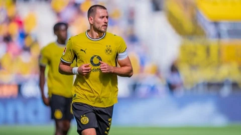 Anton lên đỉnh: Trung vệ hay nhất nước Đức lúc này? - Hình 1