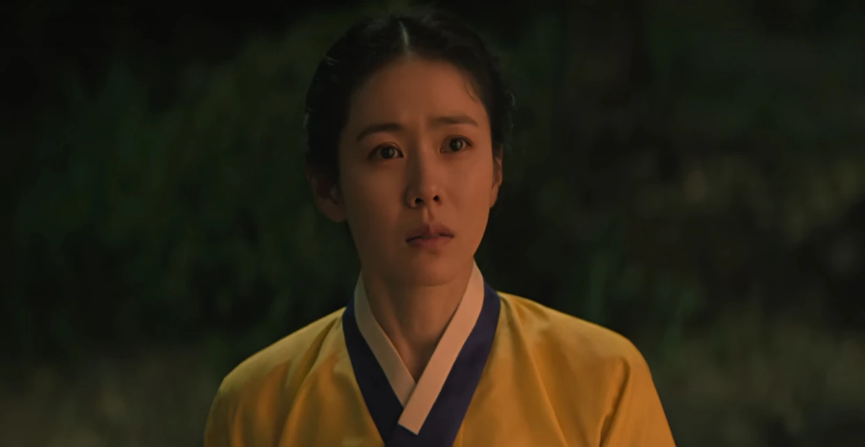 Nhan sắc giả dối của Son Ye Jin - Hình 1