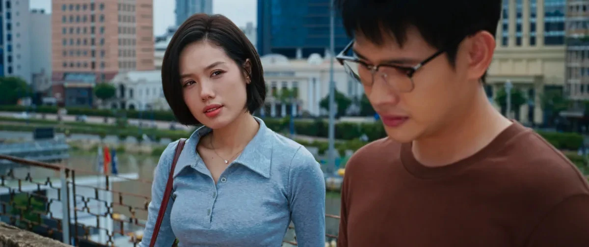 Phim Việt vừa chiếu đã tàn canh gió lạnh, mỹ nhân trăm tỷ không cứu nổi kịch bản dở tệ hại - Hình 3
