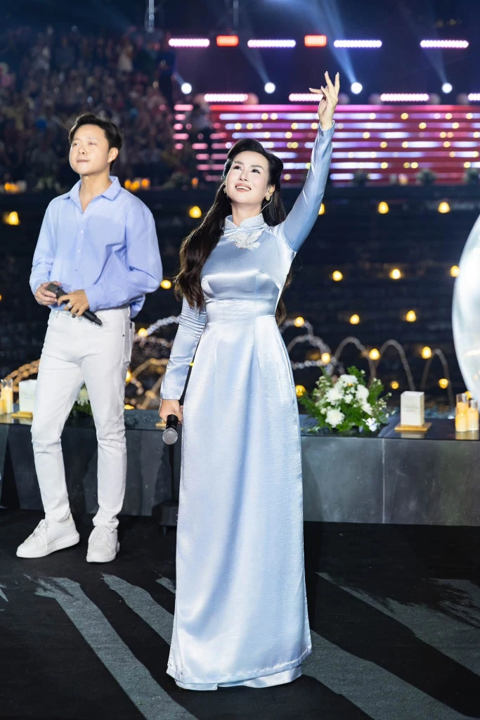 Thu nhập của giảng viên Nhạc viện đắt show bậc nhất Việt Nam - Hình 9