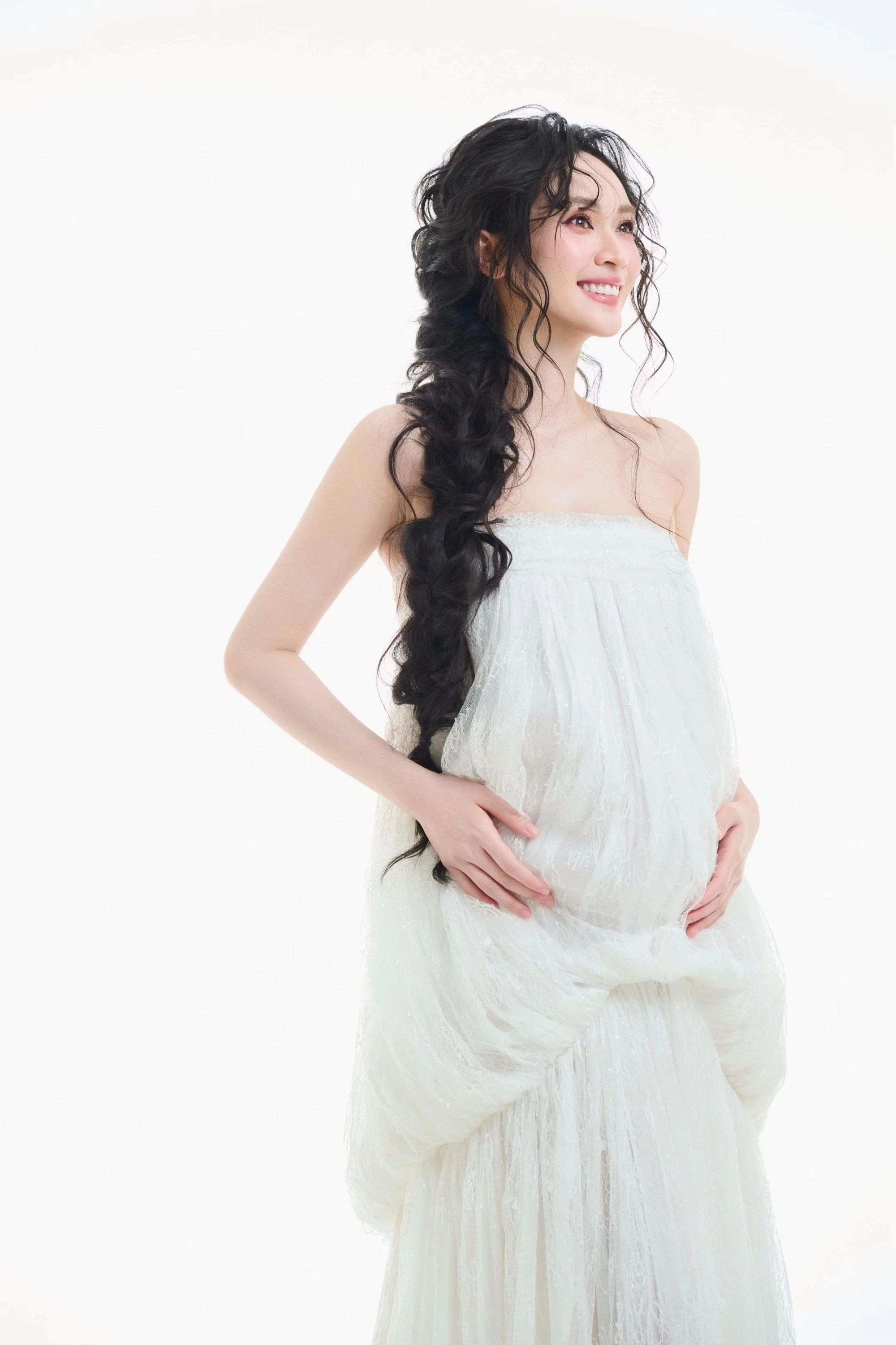 Vũ Thuý Quỳnh được thiếu gia Đức Phạm dành đặc quyền khi bầu bí - Hình 6