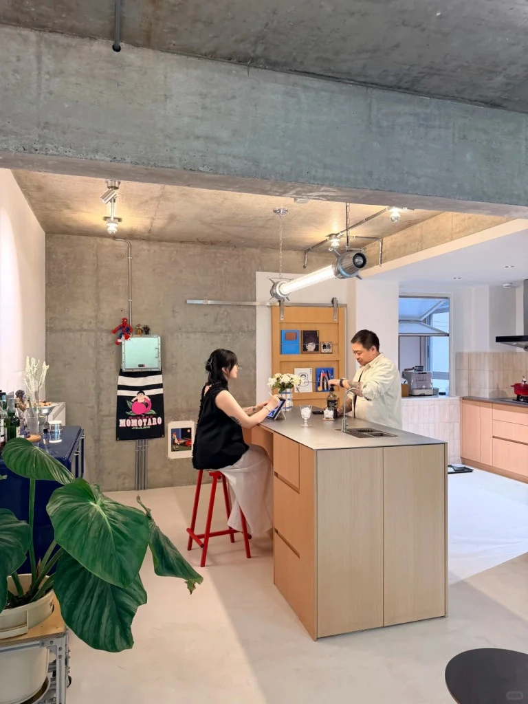 Căn nhà theo công thức 6 - 3 - 1 của cặp đôi 35 tuổi và... lười - Hình 1
