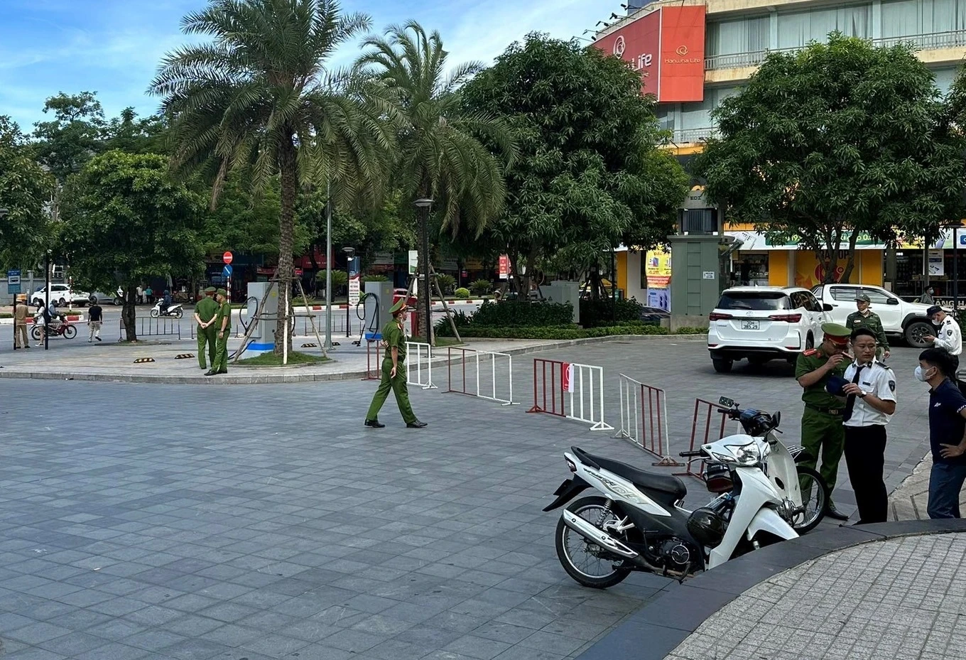 Nam thanh niên đâm khách nước ngoài tử vong, lĩnh án chung thân - Hình 2