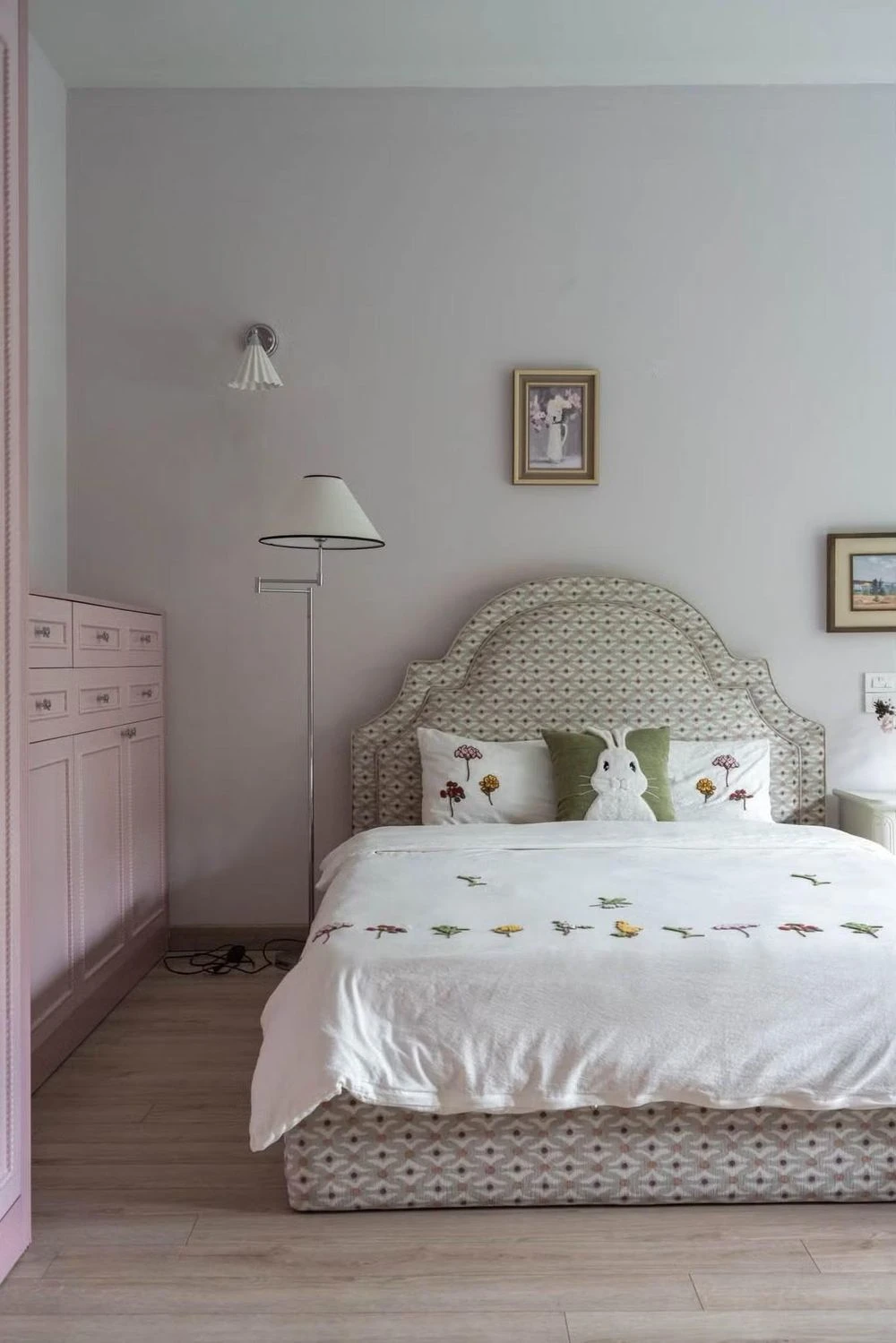 Thay đổi phòng ngủ với sắc hồng mauve - Hình 6