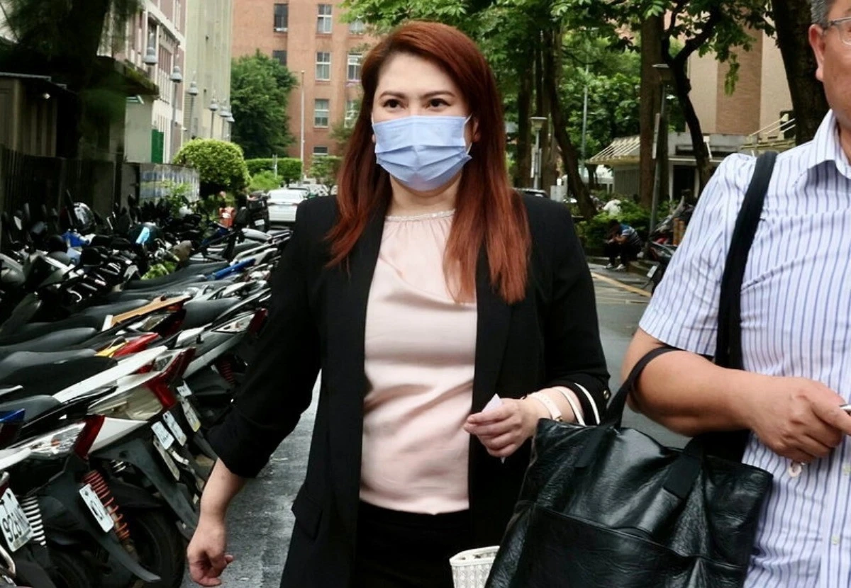 Nữ MC lĩnh án 20 tháng tù, có nguy cơ bị truy nã - Hình 2
