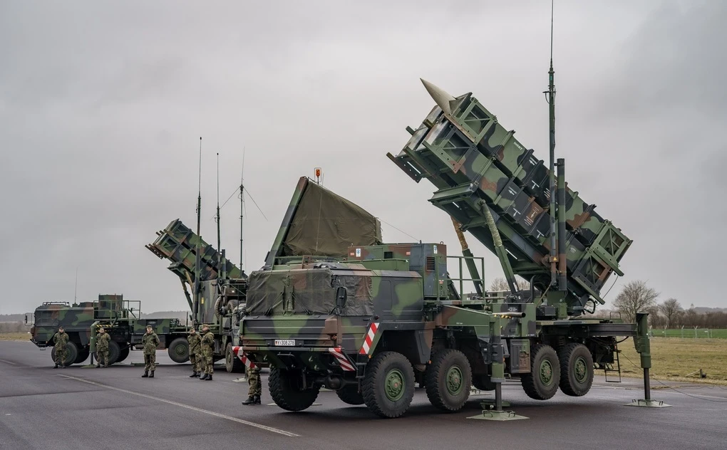 Ông Trump đã ra quyết định cuối cùng cho Ukraine sản xuất tên lửa Patriot - Hình 1