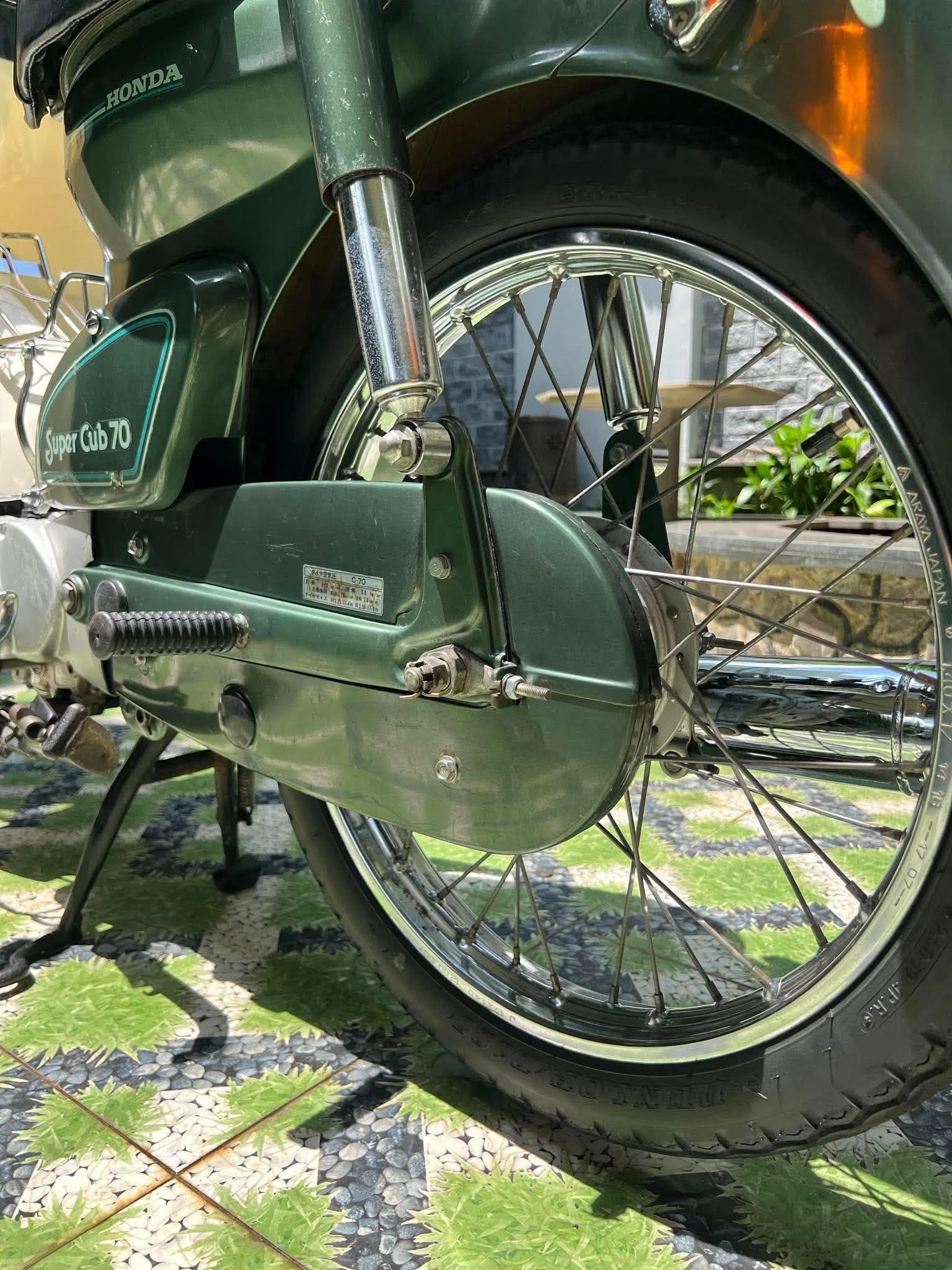 Honda Cub 81/70cc đời 1980 giá đắt 420 triệu đồng gây sốt - Hình 5