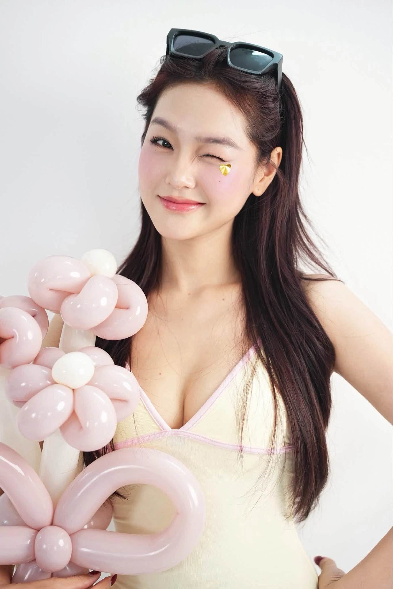 Nữ diễn viên sexy chuyên đóng tiểu tam liên tục gây chú ý trên phim VTV - Hình 7