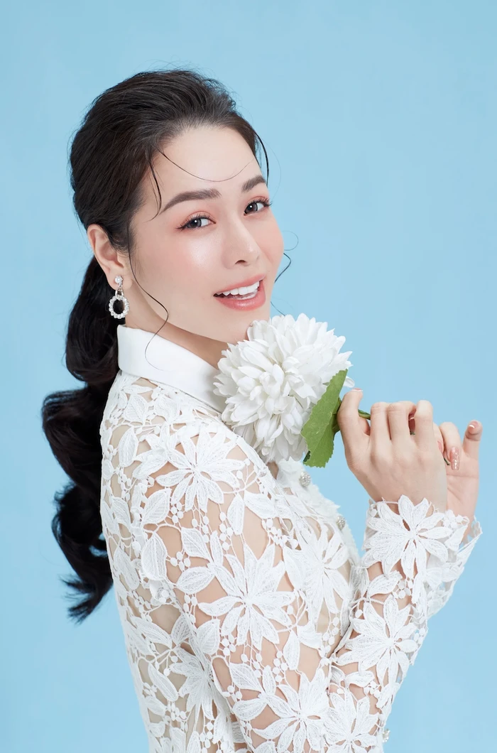 Hạnh phúc hiện tại của Nhật Kim Anh - Hình 3