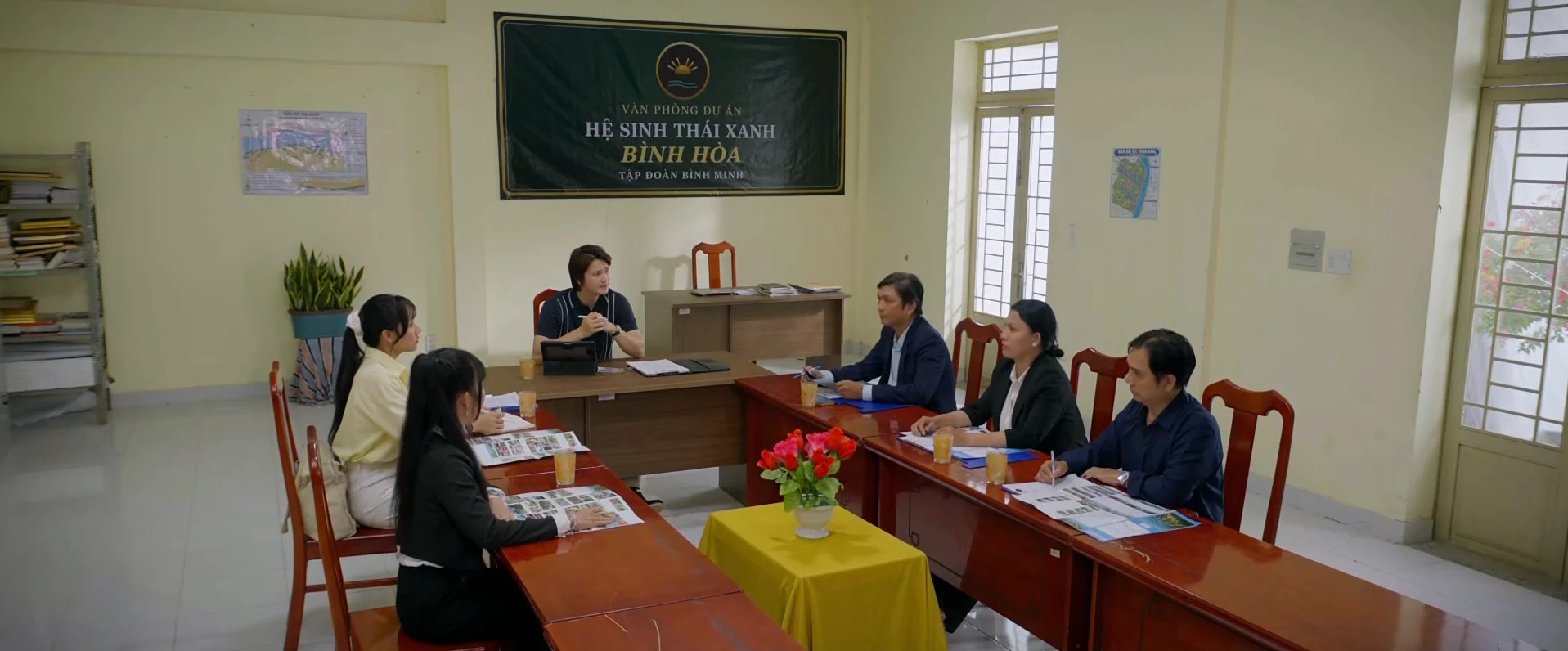 Phù sa - Tập 27: Ông trùm giấu mặt dùng thủ đoạn trong tối ngoài sáng đối phó Chơn - Hình 4