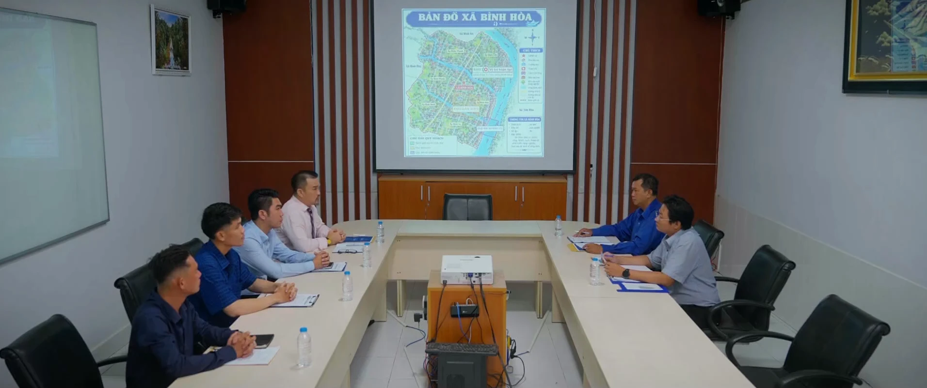 Phù sa - Tập 27: Ông trùm giấu mặt dùng thủ đoạn trong tối ngoài sáng đối phó Chơn - Hình 7