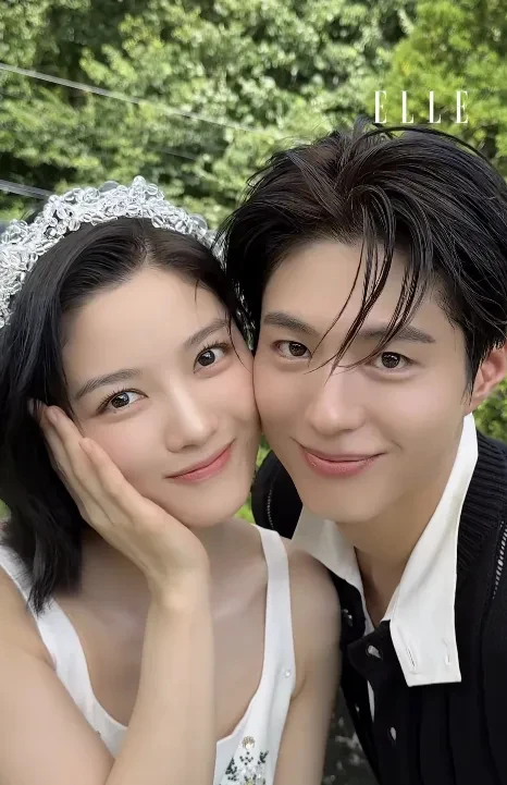 Kim Yoo Jung - Park Bo Gum lộ ảnh cưới? - Hình 5