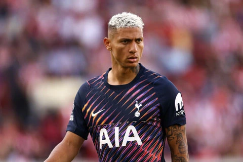 Richarlison nhận lương cao gấp 3 để làm đồng đội của Salah ở Thổ Nhĩ Kỳ - Hình 1