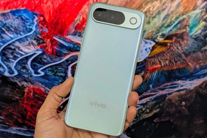 Smartphone độ bền quân đội, chip Dimensity 7500 Turbo, pin 7.050mAh, giá gần 9 triệu đồng - Hình 5