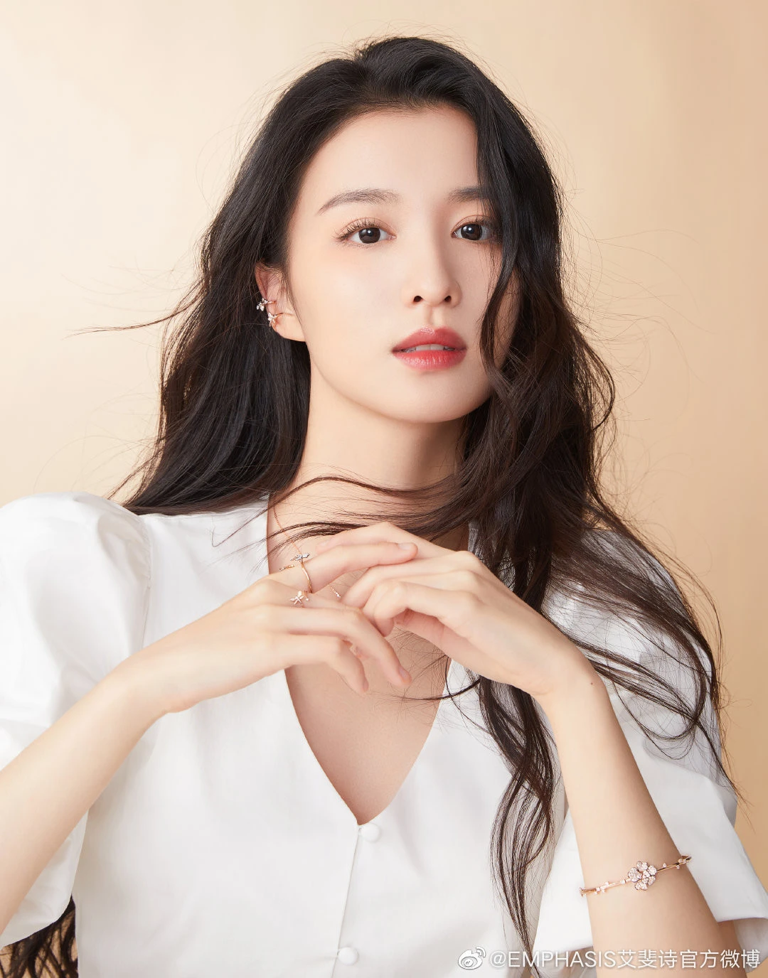 Đúng 16h30 ngày mai, thứ Tư 30/9/2026, 3 con giáp thu nhập tăng vọt, phúc lộc viên mãn, không cần bon chen của nả vẫn đầy tay - Hình 2