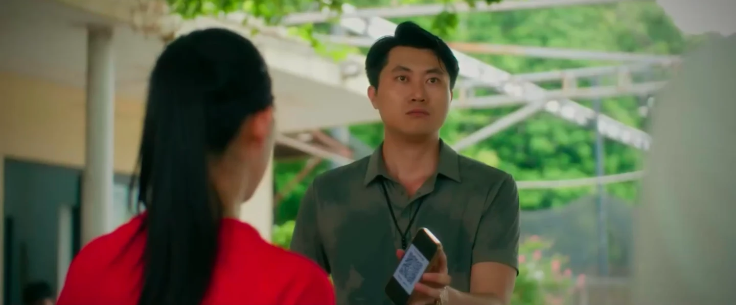 Đội bóng nữ làng Xuân - Tập 1: Minh cãi lời bố để làm cầu thủ bất chấp phải ra khỏi nhà - Hình 10