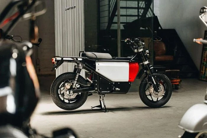 Một hãng xe Việt sắp tung xe máy điện 2 pin, đi được 160 km mỗi lần sạc - Hình 1