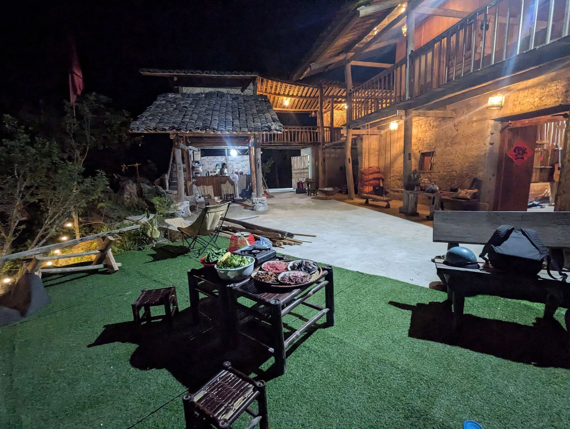 Mua nhà cũ giữa rừng sa mộc, chàng trai Bắc Ninh dựng homestay tiện nghi - Hình 8
