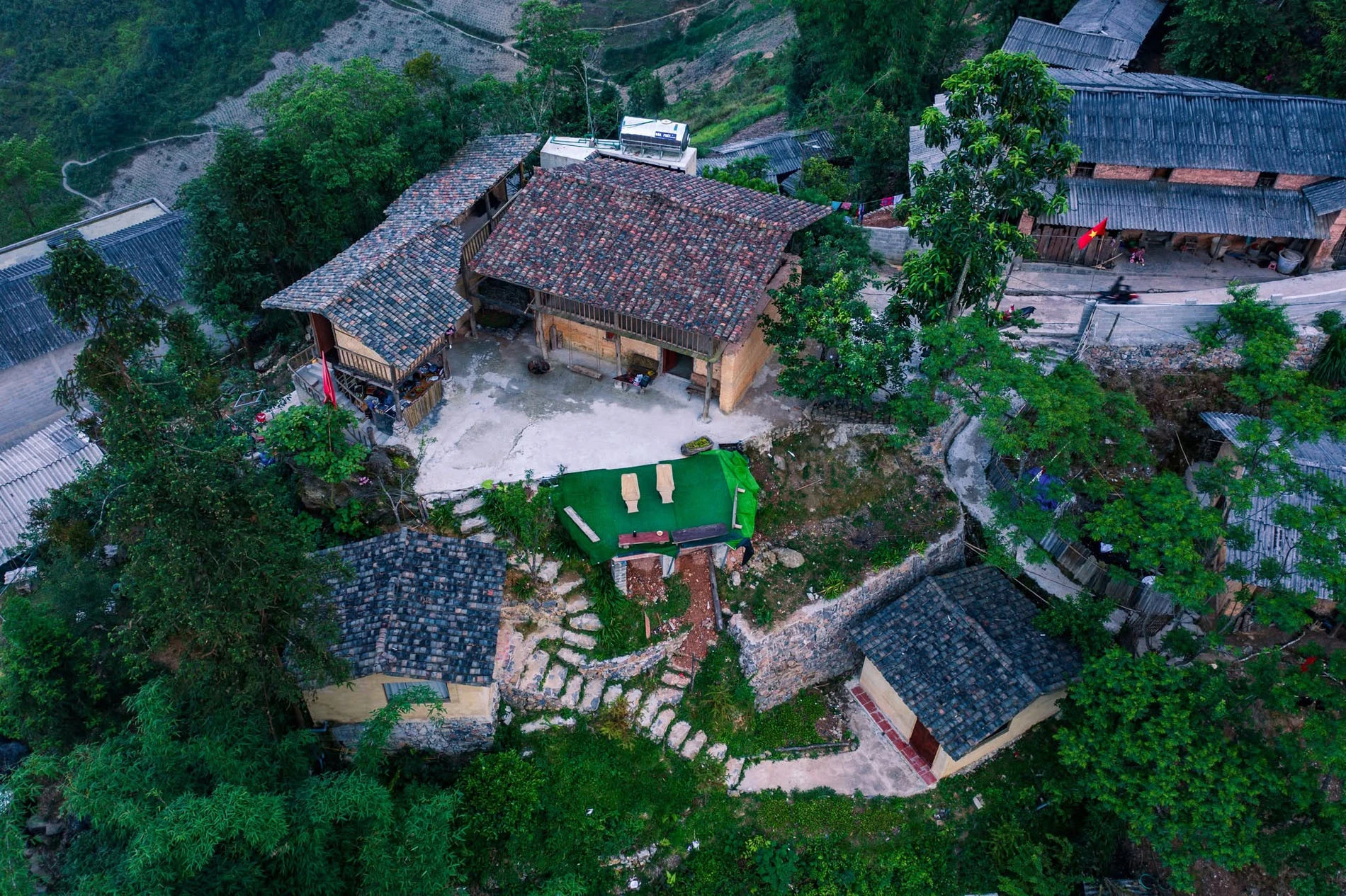 Mua nhà cũ giữa rừng sa mộc, chàng trai Bắc Ninh dựng homestay tiện nghi - Hình 9