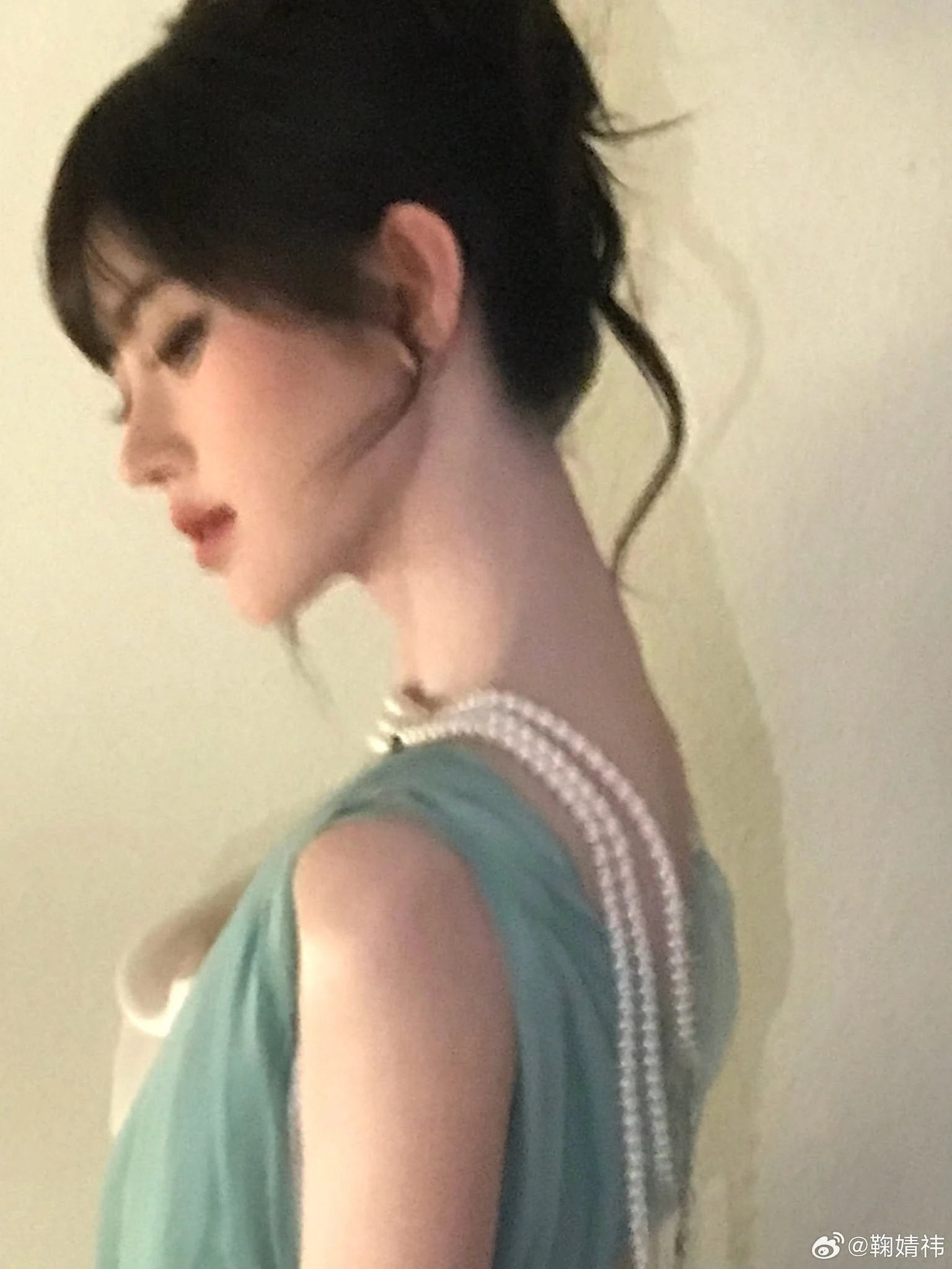 Viral mỹ nhân chỉ cao 1m45 giữa triển lãm nghệ thuật: Visual sang xịn vạn vật đều thua, đây mới là bức tranh đẹp nhất - Hình 5
