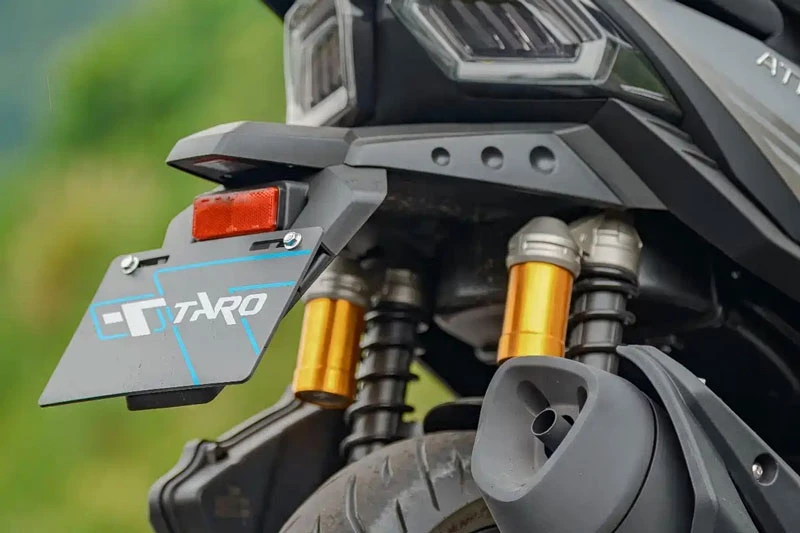 Xe tay ga 244cc, phanh ABS 2 kênh, TCS, giá gần 53 triệu đồng - Hình 7