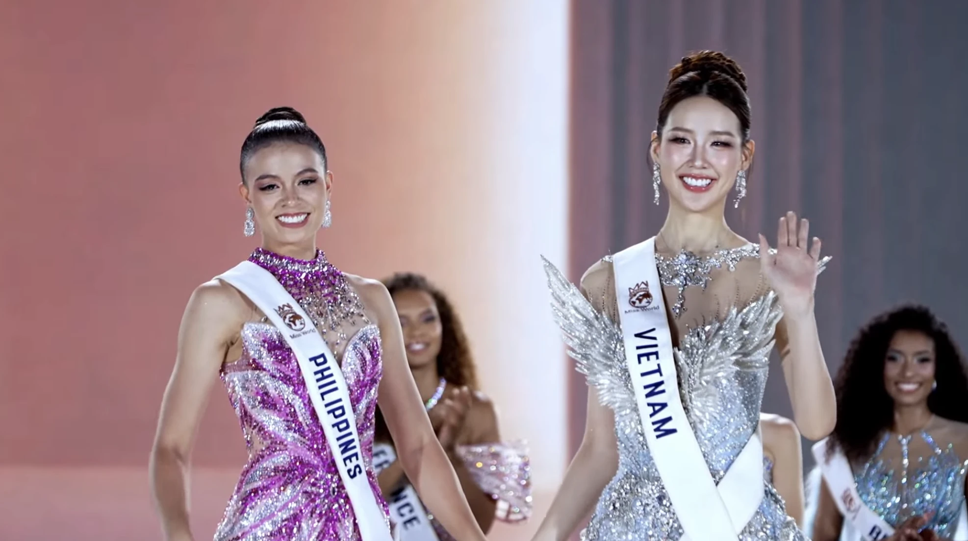 Bảo Ngọc dừng chân ở top 6, Cộng hòa Dominica đăng quang Hoa hậu Thế giới - Hình 4