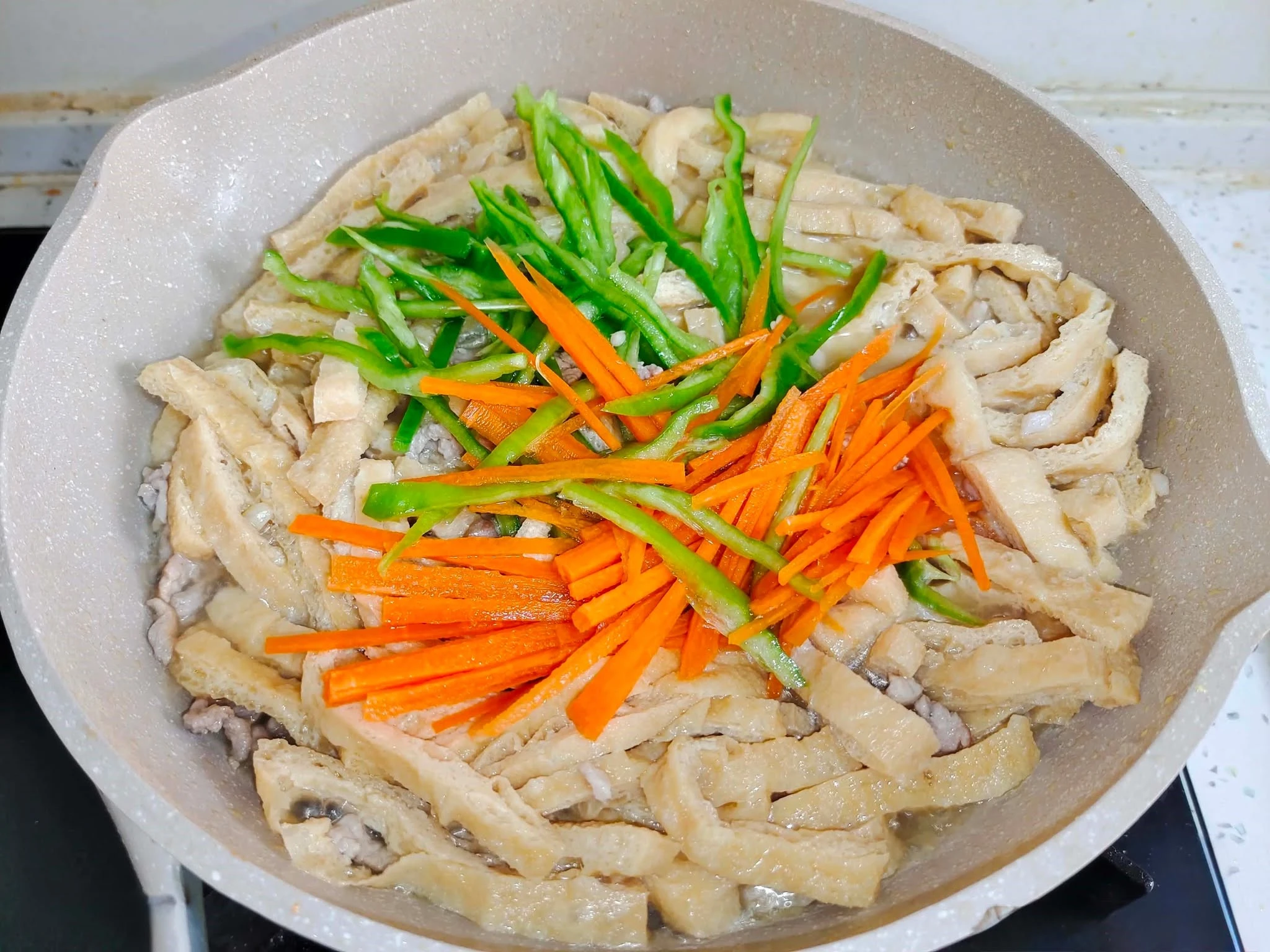 Đậu phụ nấu thế này quả là sự kết hợp hoàn hảo, ngon tuyệt, hương vị hấp dẫn khó cưỡng - Hình 5