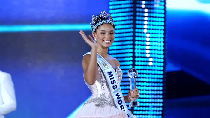 Khán giả quốc tế phản ứng khi Bảo Ngọc trượt mất vương miện Miss World - Hình 1