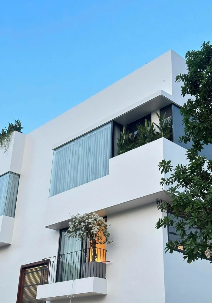 Không gian sống như mơ trong biệt thự 500m2 của Hoàng Bách và vợ cựu người mẫu - Hình 2